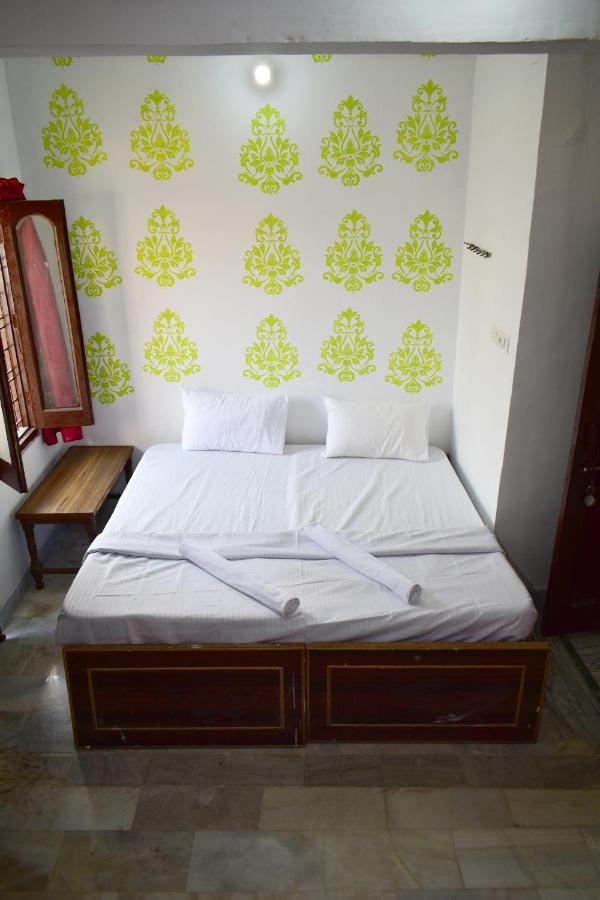 Sandhya Guest House Varanasi Near Ganga River Luaran gambar